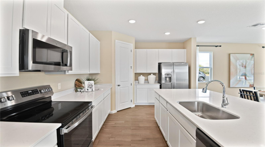 Palmetto, Florida 34221, 3 Bedroom Bedrooms, ,2 Bathroombathrooms,Residential,For Sale,29Th,0,Mfrs5149743