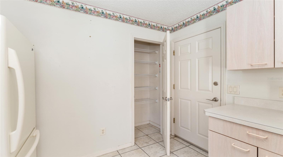 The Villages, Florida 32162, 2 Bedroom Bedrooms, ,2 Bathroombathrooms,Residential,For Sale,Azteca,0,Mfrg5113381