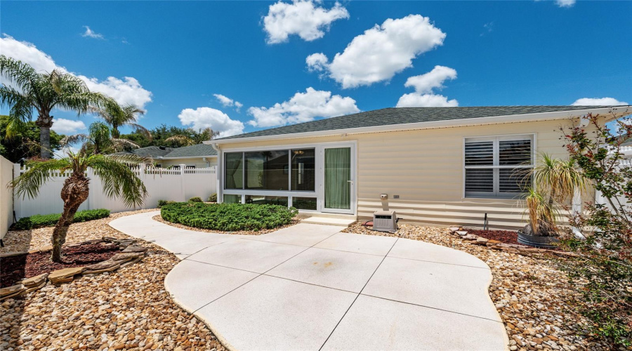 The Villages, Florida 32162, 2 Bedroom Bedrooms, ,2 Bathroombathrooms,Residential,For Sale,Azteca,0,Mfrg5113381