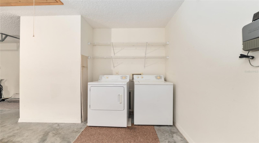 The Villages, Florida 32162, 2 Bedroom Bedrooms, ,2 Bathroombathrooms,Residential,For Sale,Azteca,0,Mfrg5113381