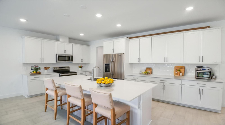 Weeki Wachee, Florida 34613, 3 Bedroom Bedrooms, ,2 Bathroombathrooms,Residential,For Sale,Players,0,Mfrs5118973