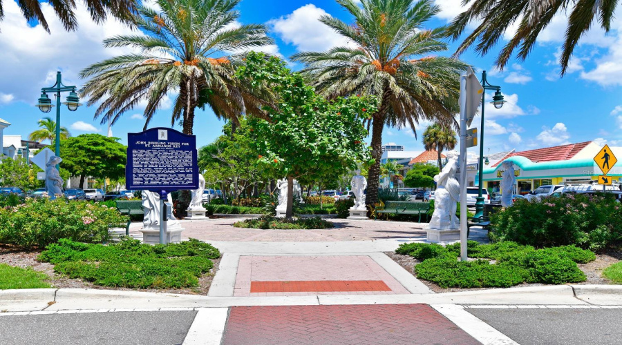 Sarasota, Florida 34236, 1 Bedroom Bedrooms, ,1 Bathroombathrooms,Residential,For Sale,Roosevelt,0,Mfra4651143