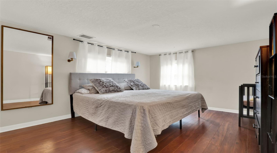 Sorrento, Florida 32776, 3 Bedroom Bedrooms, ,2 Bathroombathrooms,Residential,For Sale,Orange,0,Mfro6432836