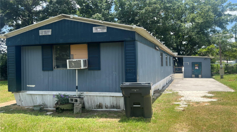 Lakeland, Florida 33815, 3 Bedroom Bedrooms, ,2 Bathroombathrooms,Residential,For Sale,Cannon,0,Mfrl4963632