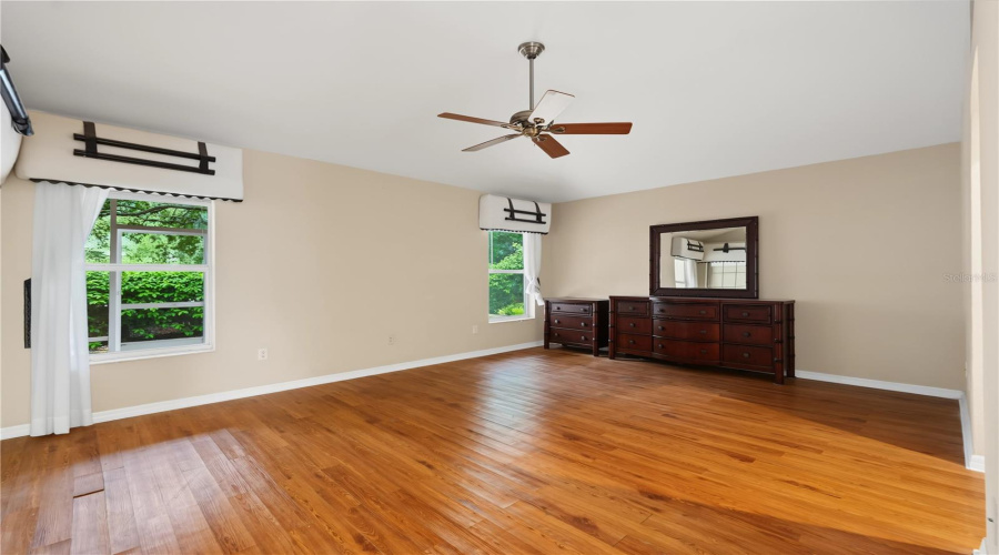 The Villages, Florida 32162, 3 Bedroom Bedrooms, ,2 Bathroombathrooms,Residential,For Sale,Kingston,0,Mfrg5116399