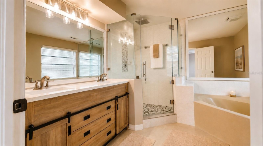 Hudson, Florida 34669, 2 Bedroom Bedrooms, ,2 Bathroombathrooms,Residential,For Sale,Topflite,0,Mfro6413161