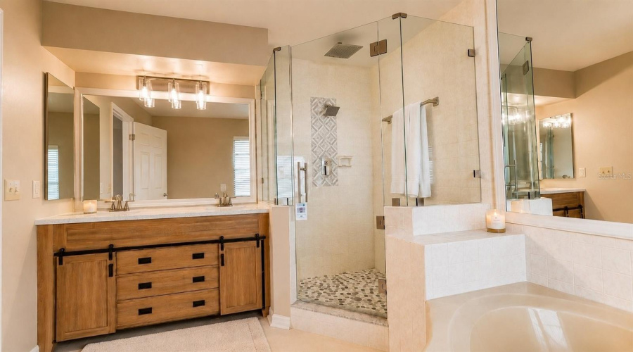 Hudson, Florida 34669, 2 Bedroom Bedrooms, ,2 Bathroombathrooms,Residential,For Sale,Topflite,0,Mfro6413161
