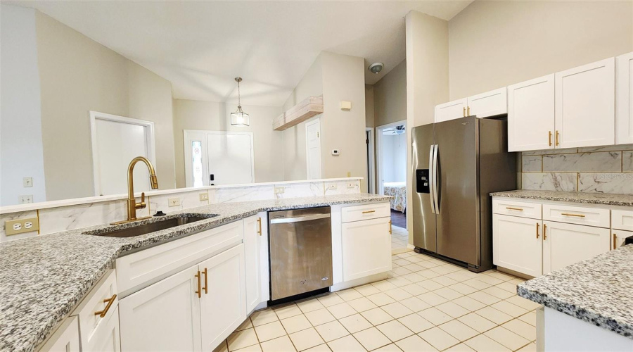 Hudson, Florida 34669, 2 Bedroom Bedrooms, ,2 Bathroombathrooms,Residential,For Sale,Topflite,0,Mfro6413161