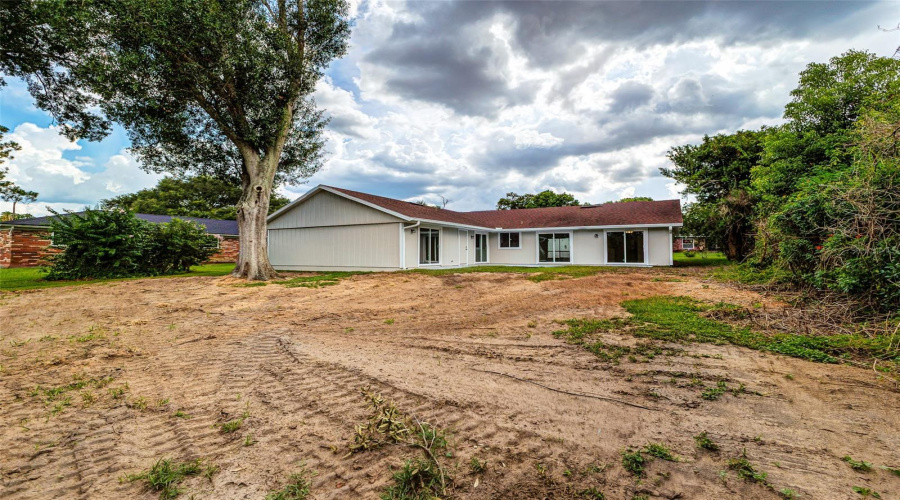 Lakeland, Florida 33813, 4 Bedroom Bedrooms, ,2 Bathroombathrooms,Residential,For Sale,Kimball,0,Mfrl4964235