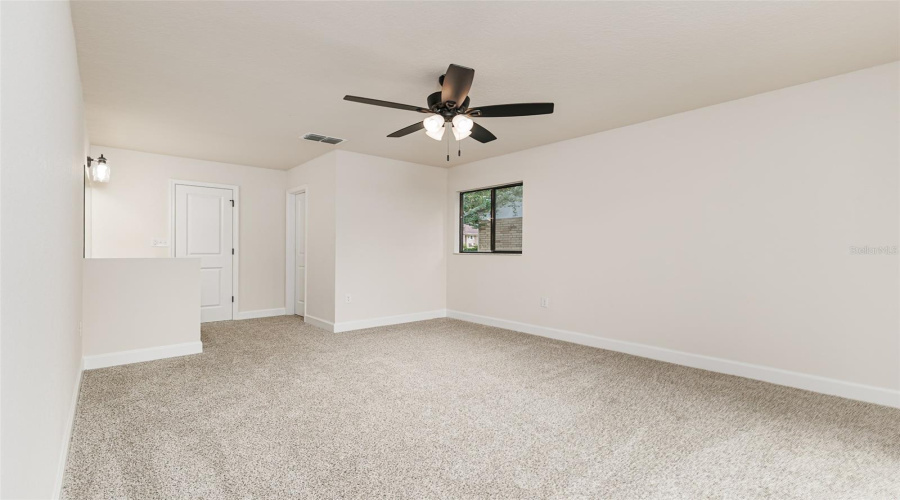 Lakeland, Florida 33813, 4 Bedroom Bedrooms, ,2 Bathroombathrooms,Residential,For Sale,Kimball,0,Mfrl4964235