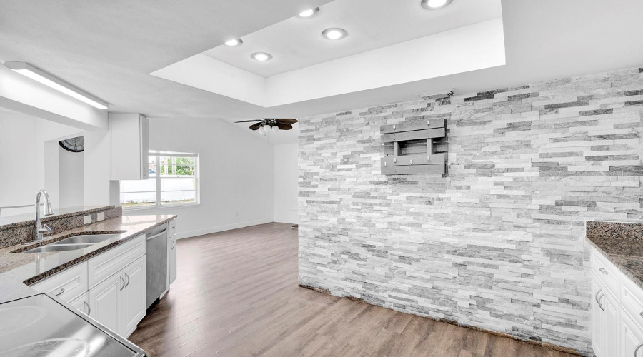 Kitchen Looking Into Family Room