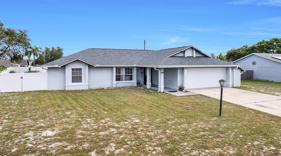 Deltona, Florida 32725, 3 Bedroom Bedrooms, ,2 Bathroombathrooms,Residential,For Sale,Manitoba,0,Mfro6430771