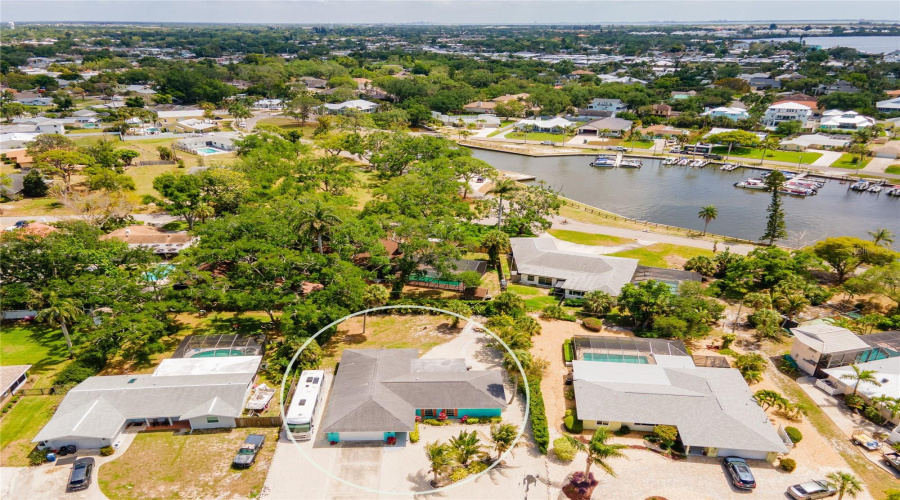 Bradenton, Florida 34209, 4 Bedroom Bedrooms, ,2 Bathroombathrooms,Residential,For Sale,Montezuma,0,Mfra4689347