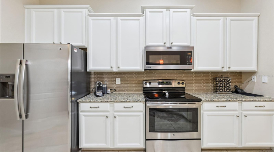 Clermont, Florida 34711, 3 Bedroom Bedrooms, ,2 Bathroombathrooms,Residential,For Sale,Sandy Cay,0,Mfro6386650