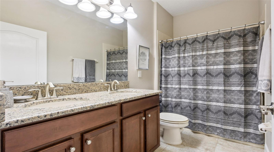 Clermont, Florida 34711, 3 Bedroom Bedrooms, ,2 Bathroombathrooms,Residential,For Sale,Sandy Cay,0,Mfro6386650