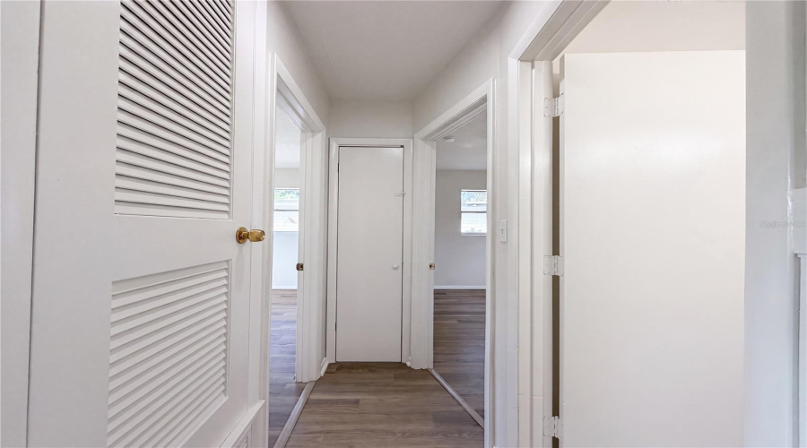 Bradenton, Florida 34208, 2 Bedroom Bedrooms, ,2 Bathroombathrooms,Residential,For Sale,2Nd,0,Mfro6426378