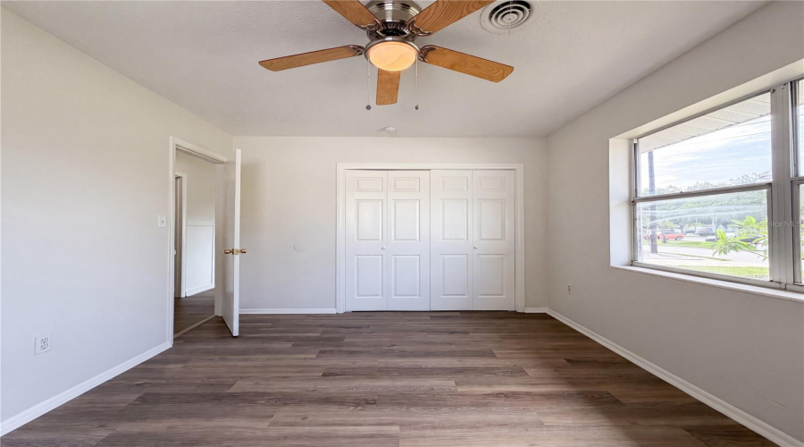 Bradenton, Florida 34208, 2 Bedroom Bedrooms, ,2 Bathroombathrooms,Residential,For Sale,2Nd,0,Mfro6426378