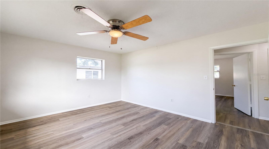 Bradenton, Florida 34208, 2 Bedroom Bedrooms, ,2 Bathroombathrooms,Residential,For Sale,2Nd,0,Mfro6426378