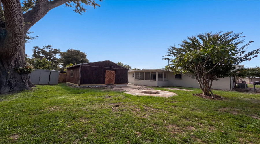 Bradenton, Florida 34208, 2 Bedroom Bedrooms, ,2 Bathroombathrooms,Residential,For Sale,2Nd,0,Mfro6426378