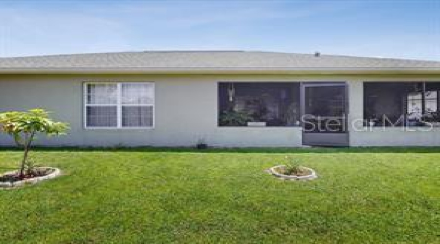 Poinciana, Florida 34759, 3 Bedroom Bedrooms, ,2 Bathroombathrooms,Residential,For Sale,Mallard,0,Mfrs5156396