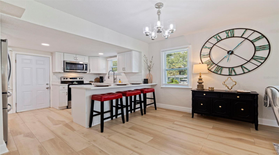 Wonderful Bungalow In Gulfport, Florida