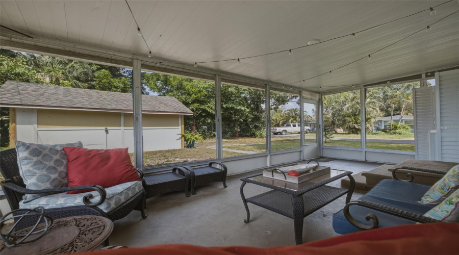 Wonderful Bungalow In Gulfport, Florida