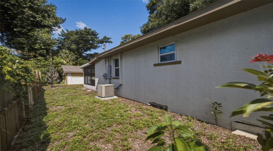 Wonderful Bungalow In Gulfport, Florida
