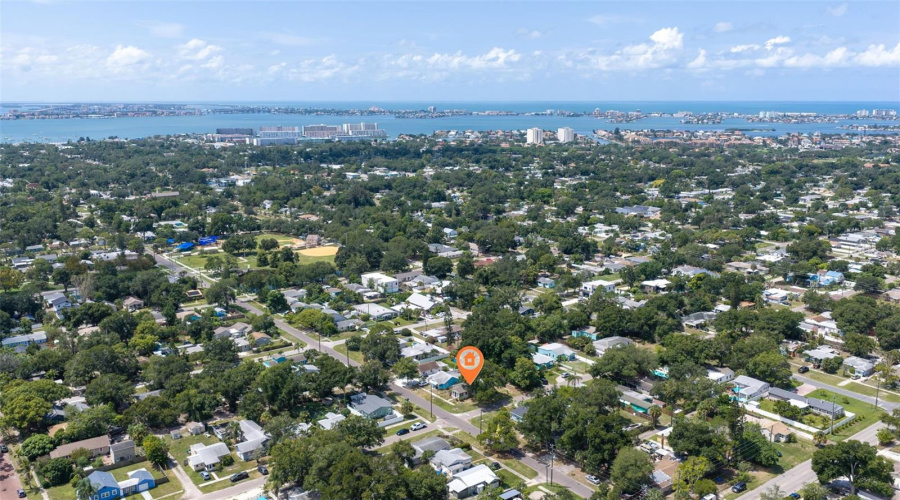 Wonderful Bungalow In Gulfport, Florida