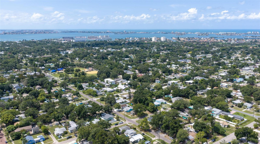 Wonderful Bungalow In Gulfport, Florida