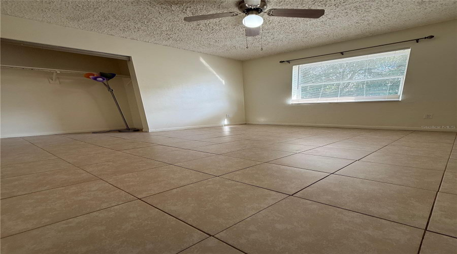 Spring Hill, Florida 34606, 5 Bedroom Bedrooms, ,2 Bathroombathrooms,Residential,For Sale,Tarrytown,0,Mfrtb8464781