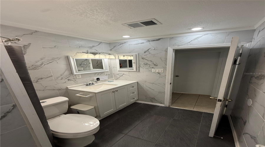 Spring Hill, Florida 34606, 5 Bedroom Bedrooms, ,2 Bathroombathrooms,Residential,For Sale,Tarrytown,0,Mfrtb8464781