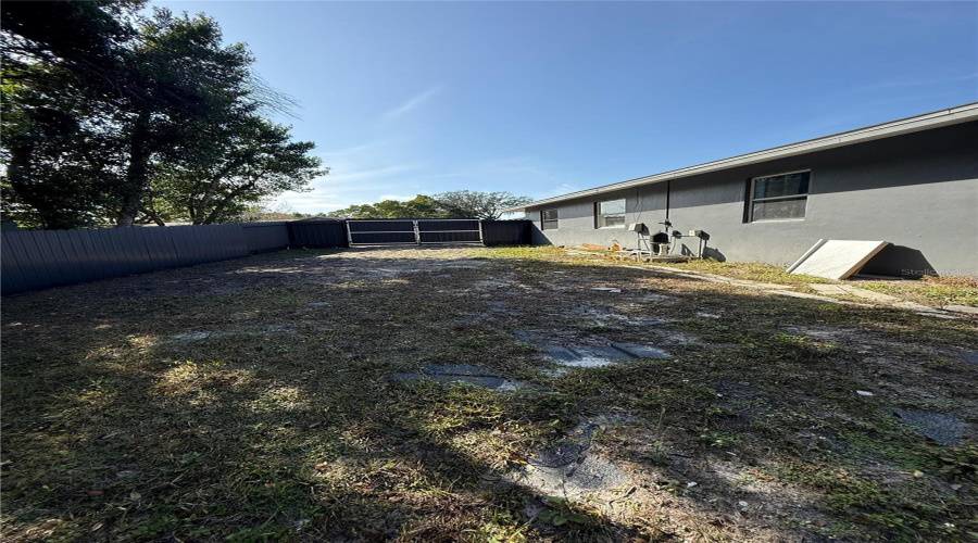 Spring Hill, Florida 34606, 5 Bedroom Bedrooms, ,2 Bathroombathrooms,Residential,For Sale,Tarrytown,0,Mfrtb8464781
