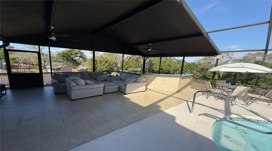 Spring Hill, Florida 34606, 5 Bedroom Bedrooms, ,2 Bathroombathrooms,Residential,For Sale,Tarrytown,0,Mfrtb8464781