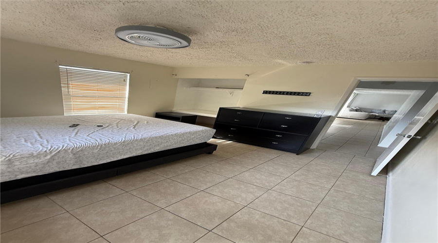 Spring Hill, Florida 34606, 5 Bedroom Bedrooms, ,2 Bathroombathrooms,Residential,For Sale,Tarrytown,0,Mfrtb8464781