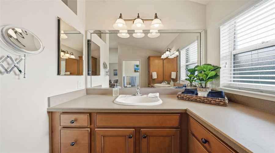 The Villages, Florida 32162, 3 Bedroom Bedrooms, ,2 Bathroombathrooms,Residential,For Sale,Alcove,0,Mfrg5116616
