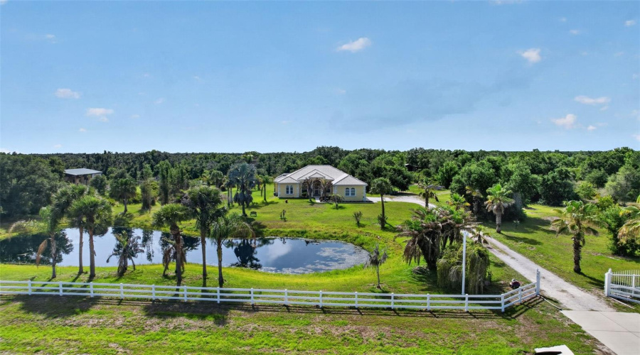 Plenty Of Room To Roam In This Peaceful Florida Estate.