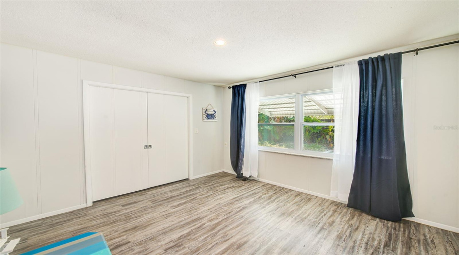 Seminole, Florida 33772, 4 Bedroom Bedrooms, ,2 Bathroombathrooms,Residential,For Sale,60Th,0,Mfrtb8540580