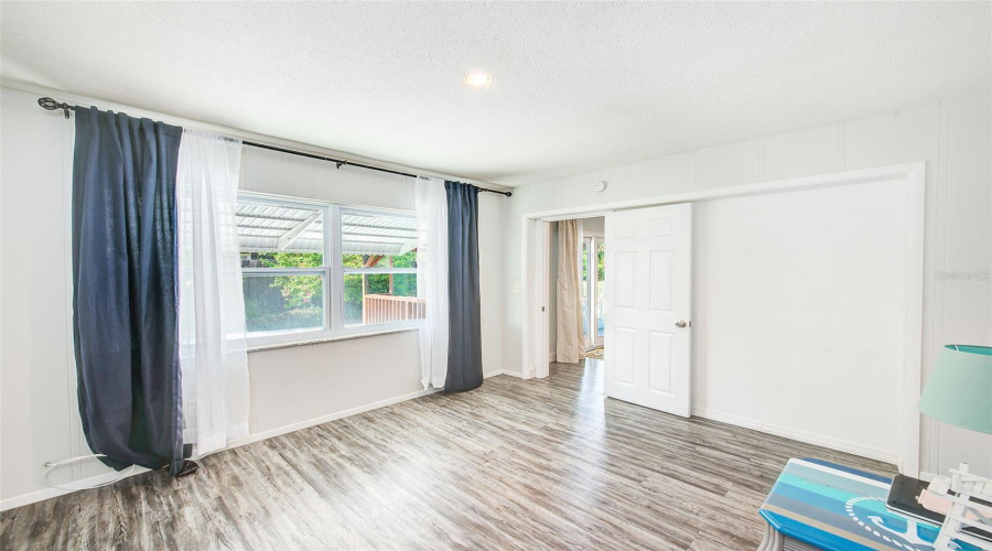 Seminole, Florida 33772, 4 Bedroom Bedrooms, ,2 Bathroombathrooms,Residential,For Sale,60Th,0,Mfrtb8540580