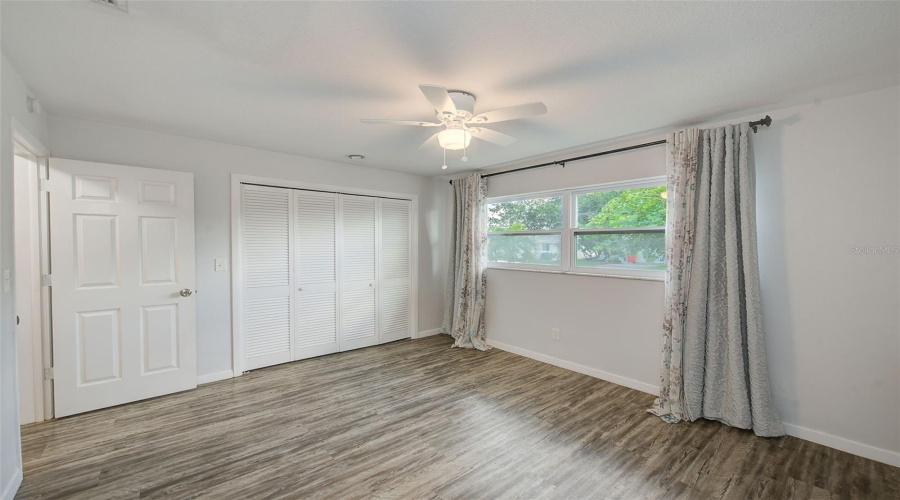 Seminole, Florida 33772, 4 Bedroom Bedrooms, ,2 Bathroombathrooms,Residential,For Sale,60Th,0,Mfrtb8540580