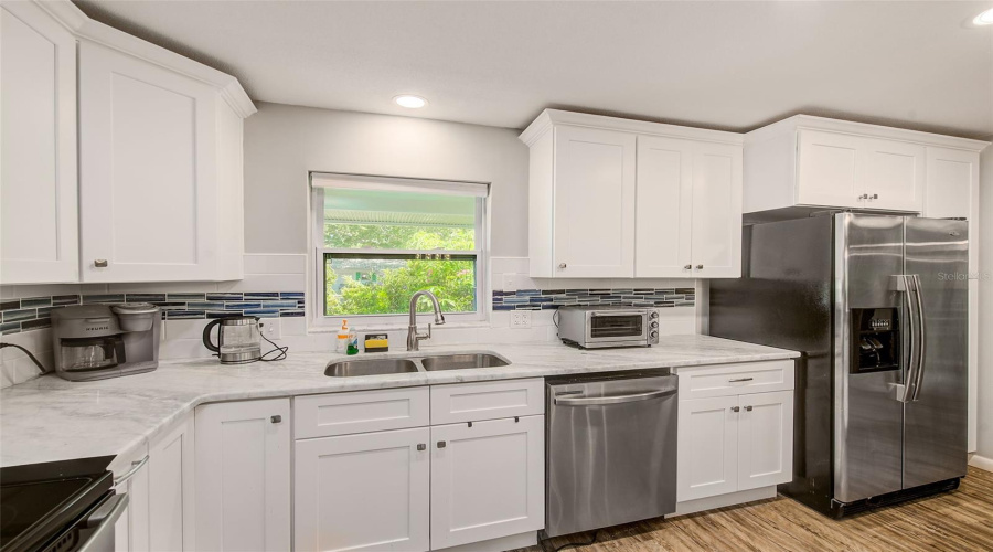 Seminole, Florida 33772, 4 Bedroom Bedrooms, ,2 Bathroombathrooms,Residential,For Sale,60Th,0,Mfrtb8540580