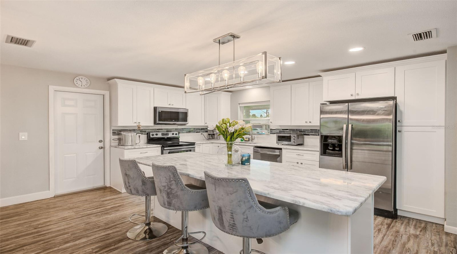 Seminole, Florida 33772, 4 Bedroom Bedrooms, ,2 Bathroombathrooms,Residential,For Sale,60Th,0,Mfrtb8540580