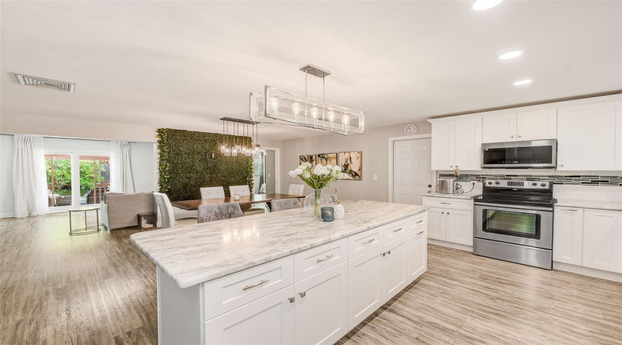 Seminole, Florida 33772, 4 Bedroom Bedrooms, ,2 Bathroombathrooms,Residential,For Sale,60Th,0,Mfrtb8540580