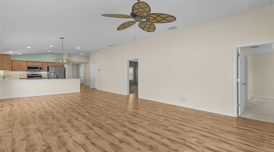 The Villages, Florida 32163, 3 Bedroom Bedrooms, ,2 Bathroombathrooms,Residential,For Sale,Kramer,0,Mfrg5116590