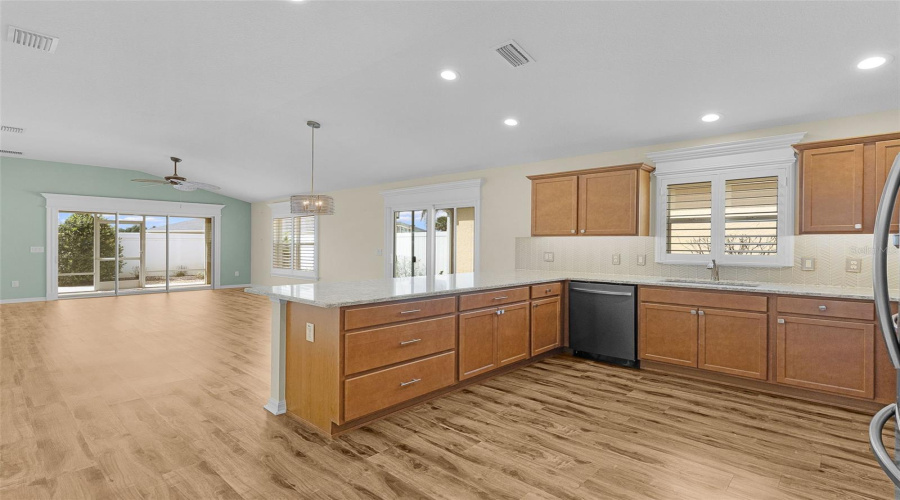 The Villages, Florida 32163, 3 Bedroom Bedrooms, ,2 Bathroombathrooms,Residential,For Sale,Kramer,0,Mfrg5116590