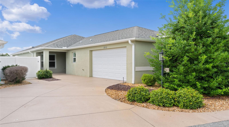 The Villages, Florida 32163, 3 Bedroom Bedrooms, ,2 Bathroombathrooms,Residential,For Sale,Kramer,0,Mfrg5116590