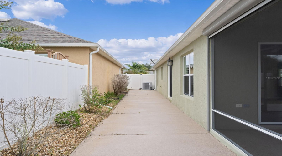 The Villages, Florida 32163, 3 Bedroom Bedrooms, ,2 Bathroombathrooms,Residential,For Sale,Kramer,0,Mfrg5116590