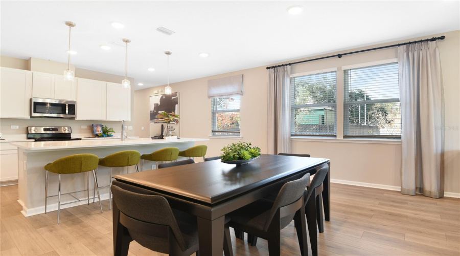 Apollo Beach, Florida 33572, 4 Bedroom Bedrooms, ,2 Bathroombathrooms,Residential,For Sale,Sunlit Bend,0,Mfrs5154065
