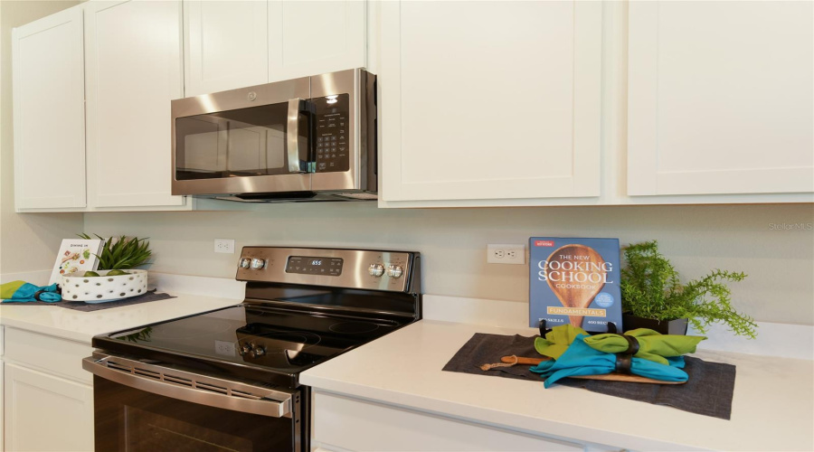 Apollo Beach, Florida 33572, 4 Bedroom Bedrooms, ,2 Bathroombathrooms,Residential,For Sale,Sunlit Bend,0,Mfrs5154065