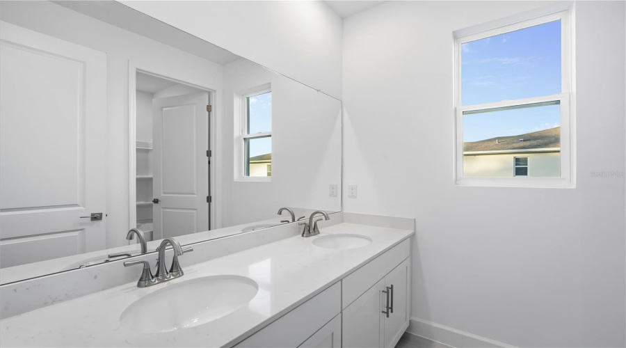 Weeki Wachee, Florida 34613, 3 Bedroom Bedrooms, ,2 Bathroombathrooms,Residential,For Sale,Players,0,Mfrs5126054
