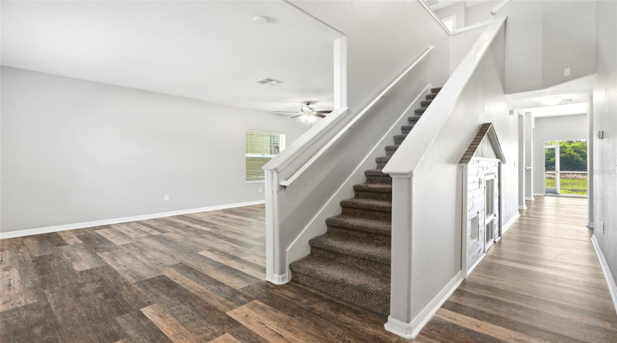 Ruskin, Florida 33570, 6 Bedroom Bedrooms, ,3 Bathroombathrooms,Residential,For Sale,Meadow Glade,0,Mfra4699587